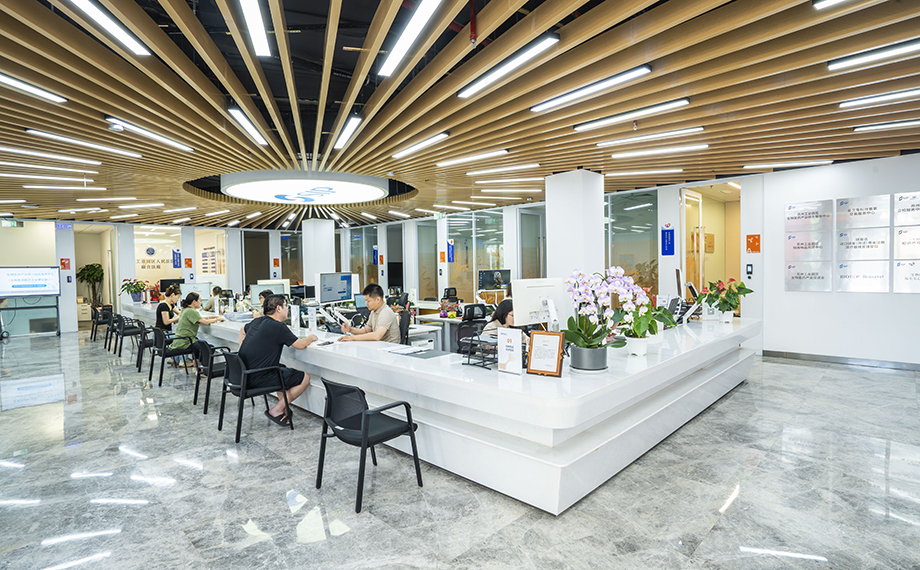 制度創(chuàng)新+服務(wù)升級(jí)！園區(qū)生物醫(yī)藥產(chǎn)業(yè)綜合服務(wù)中心為藥企“通關(guān)”提速